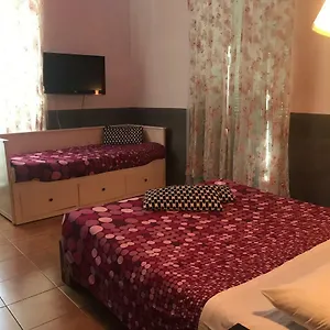 La Casa Di Elena Rome