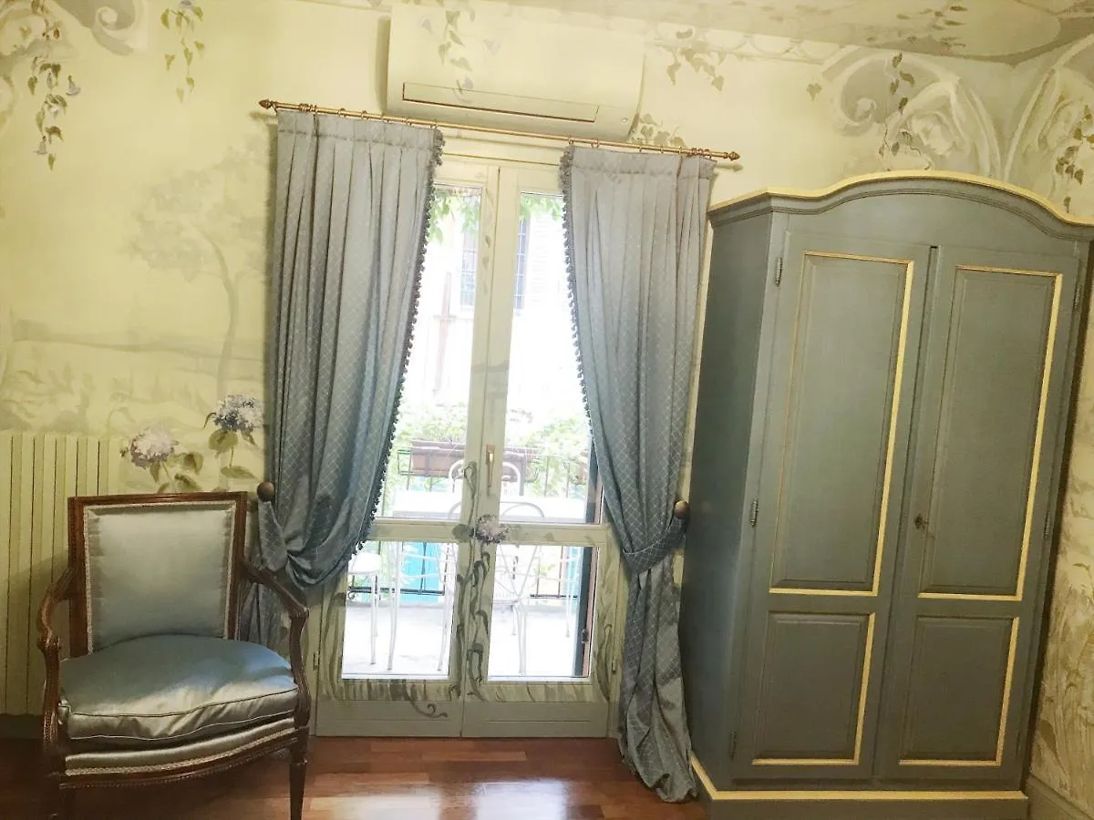 Casa Borsari Suite Verona 0*,